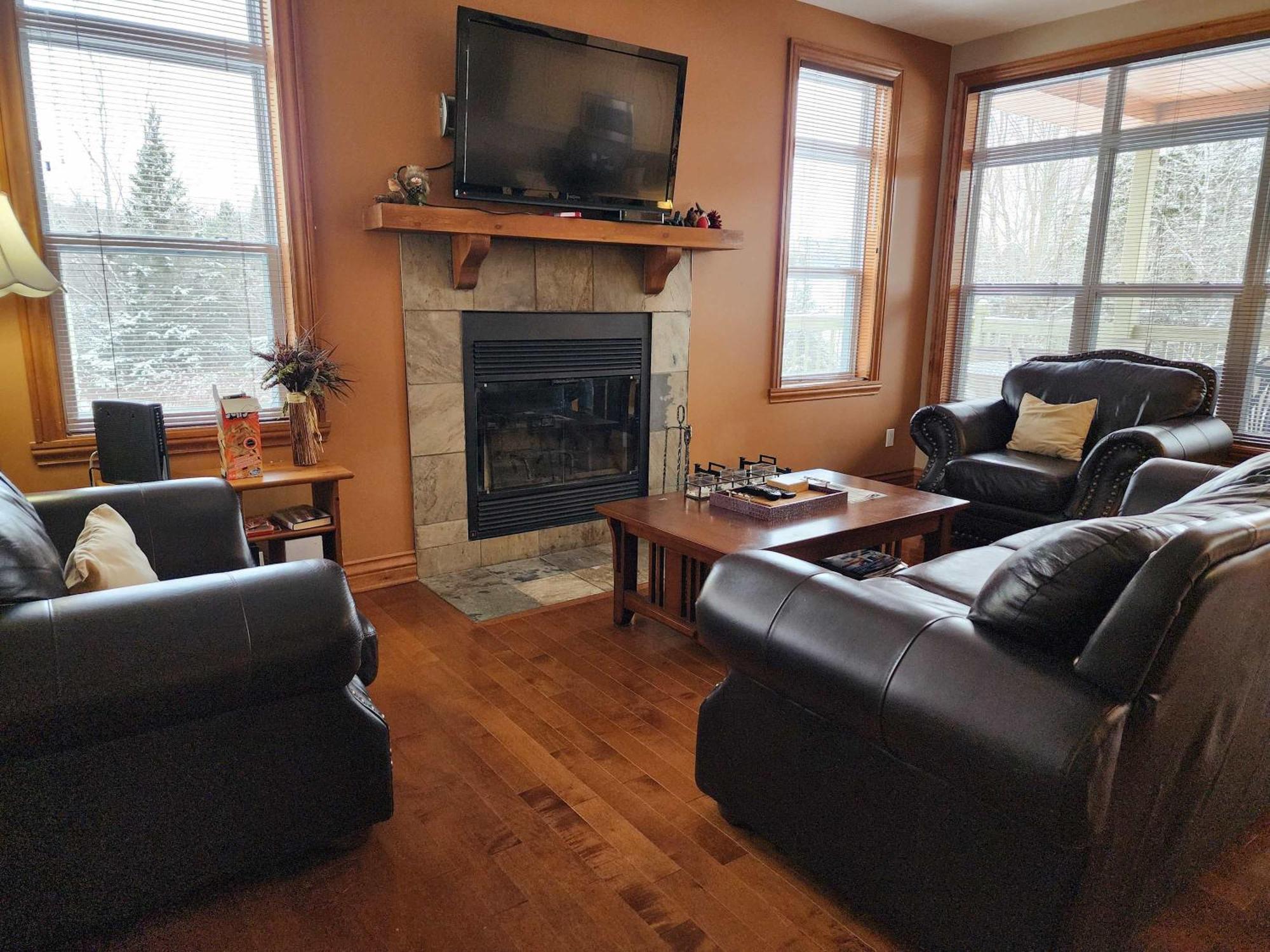 L'Aiglon - Nature Golf And Relaxation In Mont-Tremblant Exterior photo